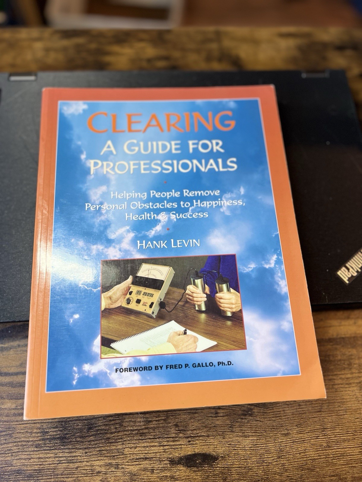 Clearing: A Guide for Professionals: Helping People Remove Personal Obstacle.S4