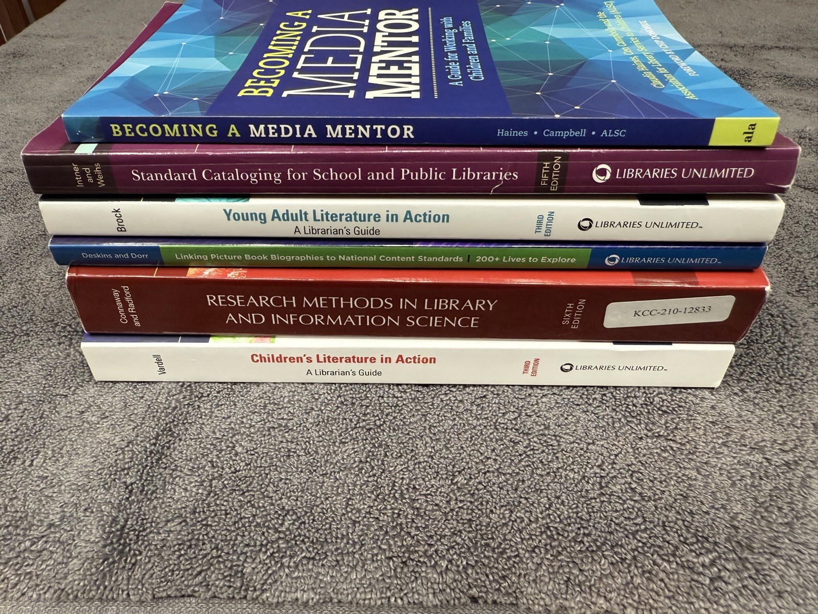 Library science Textbooks. Lot Of 6 Books. Preowned in great shape